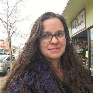 Meet your Posher, Amy